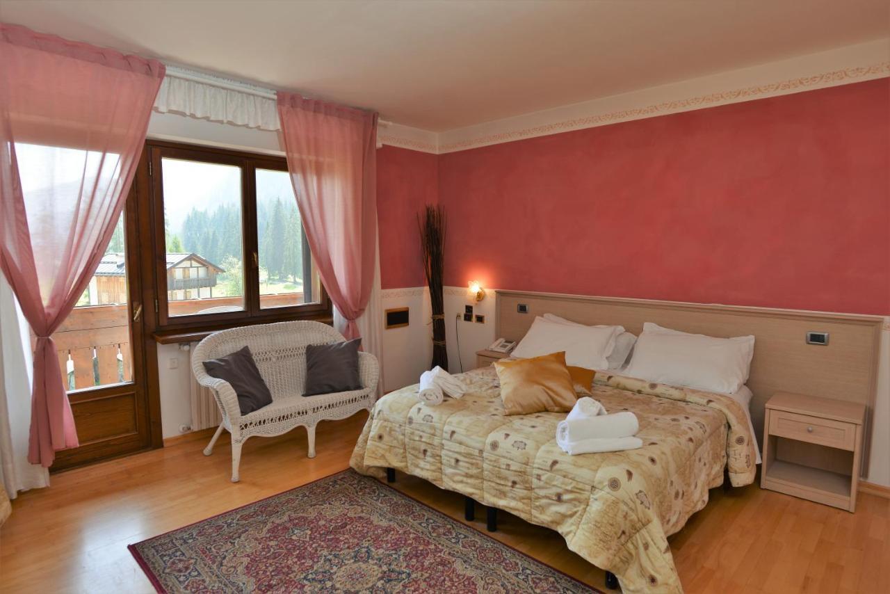 Hotel Marianna Rocca Pietore Exterior foto